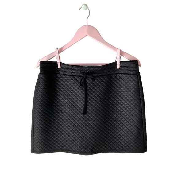 Fabletics Quilted Skirt - Picture 1 of 5